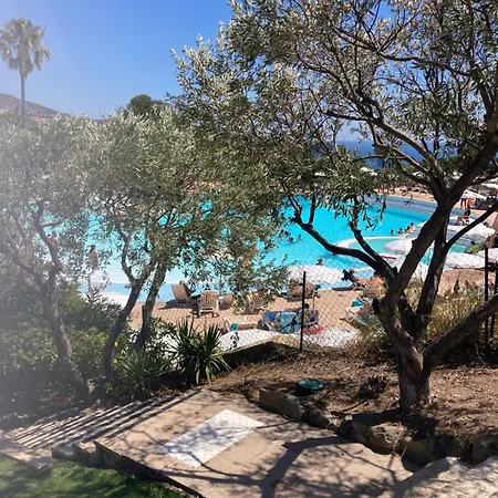 L'ecrin Du Cap Esterel アパート Saint-Raphaël